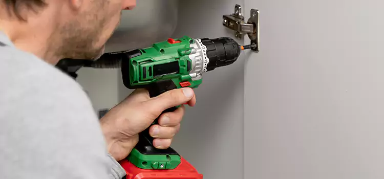 Commercial Door Hinge Repair Cape Girardeau